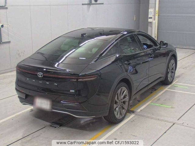 toyota crown 2023 CFJ1593022 image 2