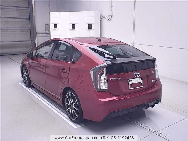 toyota prius 2014 CFJ1192453 image 2