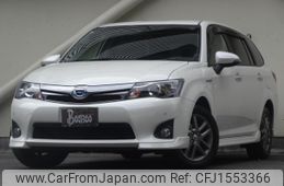 toyota corolla-fielder 2015 CFJ1553366