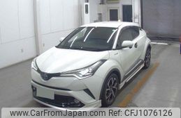 toyota c-hr 2017 quick_quick_DAA-ZYX10_ZYX10-2070409