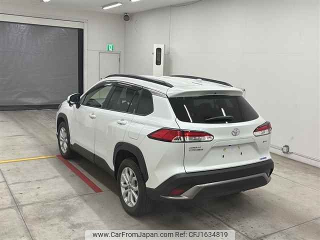 toyota corolla-cross 2024 CFJ1634819 image 2