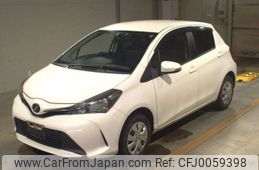 toyota vitz 2015 -TOYOTA--Vitz DBA-KSP130--KSP130-2148356---TOYOTA--Vitz DBA-KSP130--KSP130-2148356-