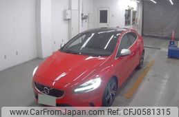 volvo v40 2018 quick_quick_DBA-MB420_YV1MV420DJ2504513