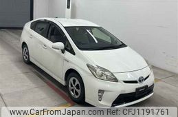 toyota prius 2012 -TOYOTA--Prius ZVW30-5516858---TOYOTA--Prius ZVW30-5516858-