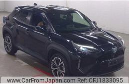 toyota yaris-cross 2023 CFJ1833095