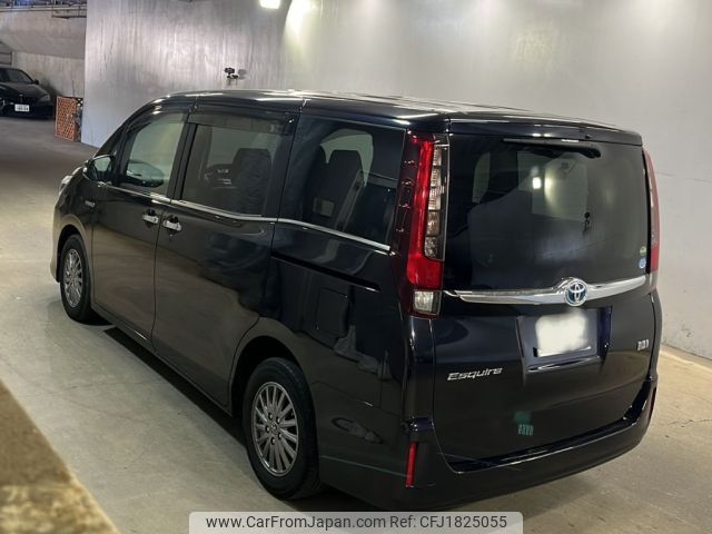 toyota esquire 2015 CFJ1825055 image 2