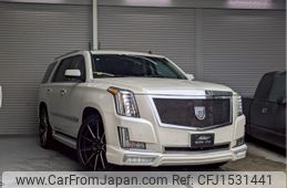 cadillac escalade undefined CFJ1531441