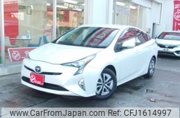 toyota prius 2018 CFJ1614997