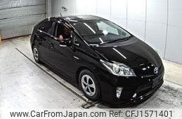 toyota prius 2013 CFJ1571401