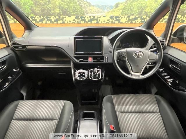 toyota noah 2017 CFJ1691217 image 2