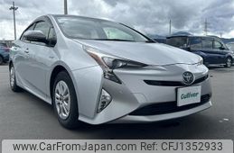 toyota prius 2017 -TOYOTA--Prius DAA-ZVW50--ZVW50-6087842---TOYOTA--Prius DAA-ZVW50--ZVW50-6087842-