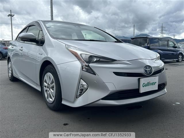 toyota prius 2017 -TOYOTA--Prius DAA-ZVW50--ZVW50-6087842---TOYOTA--Prius DAA-ZVW50--ZVW50-6087842- image 1