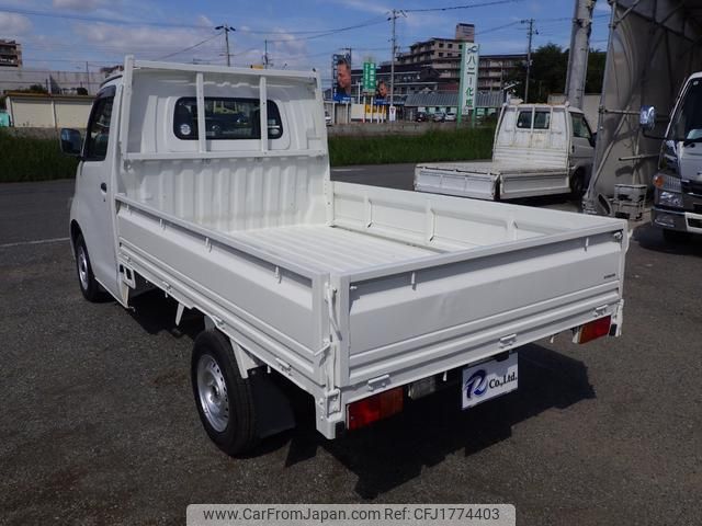 toyota townace-truck 2011 CFJ1774403 image 2
