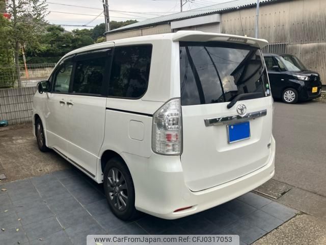 toyota voxy 2012 -TOYOTA--Voxy DBA-ZRR70W--ZRR70-0504593---TOYOTA--Voxy DBA-ZRR70W--ZRR70-0504593- image 2