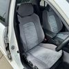 nissan skyline 2000 1300412 image 32