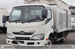 hino dutro 2016 CFJ1797834