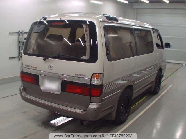 toyota hiace-wagon 2002 -TOYOTA 【沼津 517ﾆ 1】--Hiace Wagon KH-KZH100G--KZH100-1038657---TOYOTA 【沼津 517ﾆ 1】--Hiace Wagon KH-KZH100G--KZH100-1038657- image 2