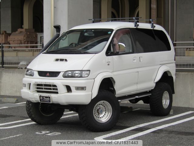 mitsubishi delica-spacegear 2002 CFJ1831443 image 2