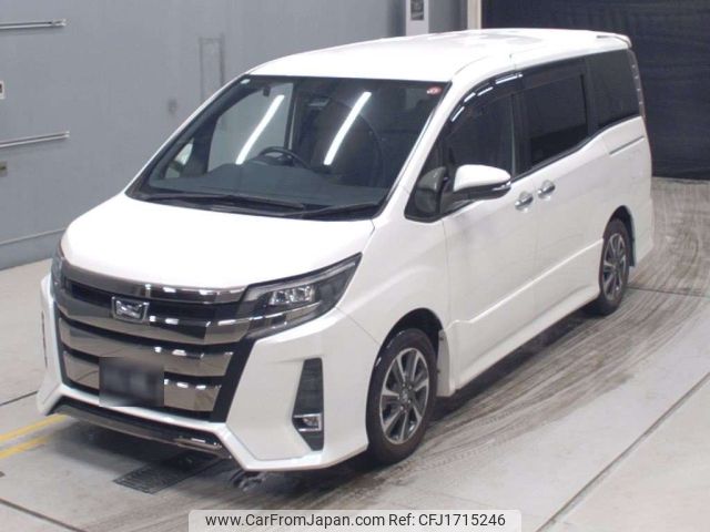 toyota noah 2018 CFJ1715246 image 1