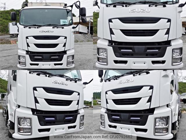 isuzu giga 2016 CFJ0792662 image 2