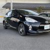 toyota aqua 2013 -TOYOTA--AQUA DAA-NHP10--NHP10-2221556---TOYOTA--AQUA DAA-NHP10--NHP10-2221556- image 1