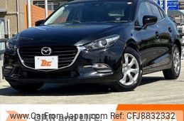 mazda axela 2018 CFJ8832332