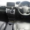 toyota wish 2013 CFJ1671034 image 4