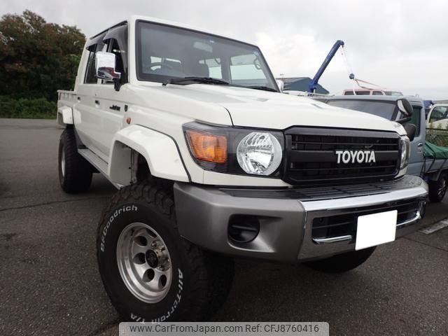 toyota landcruiser-70 2014 GOO_NET_EXCHANGE_0705372A30230710W002 image 2