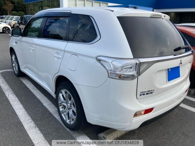 mitsubishi outlander-phev 2014 CFJ1834828 image 2