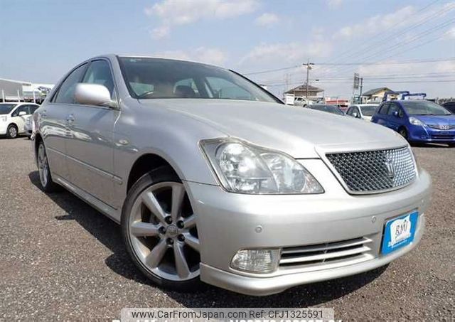 toyota crown 2004 646828-N2025040236F-24 image 1