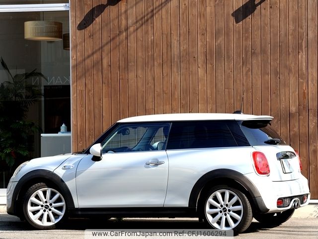 mini mini-others 2017 CFJ1606294 image 2