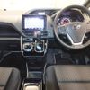 toyota voxy 2018 -TOYOTA--Voxy DBA-ZRR80W--ZRR80-0472652---TOYOTA--Voxy DBA-ZRR80W--ZRR80-0472652- image 2
