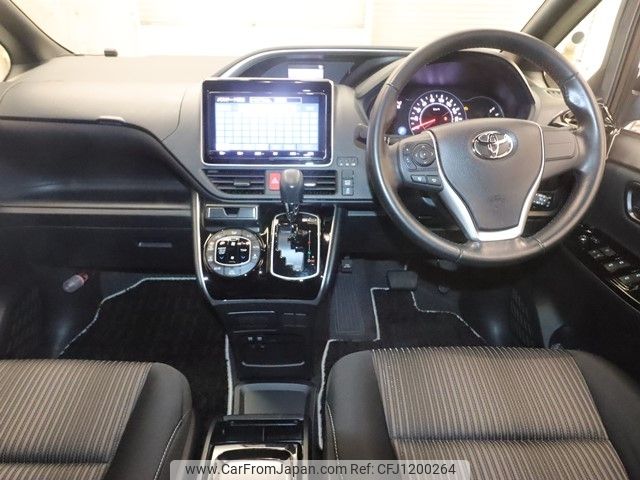 toyota voxy 2018 -TOYOTA--Voxy DBA-ZRR80W--ZRR80-0472652---TOYOTA--Voxy DBA-ZRR80W--ZRR80-0472652- image 2
