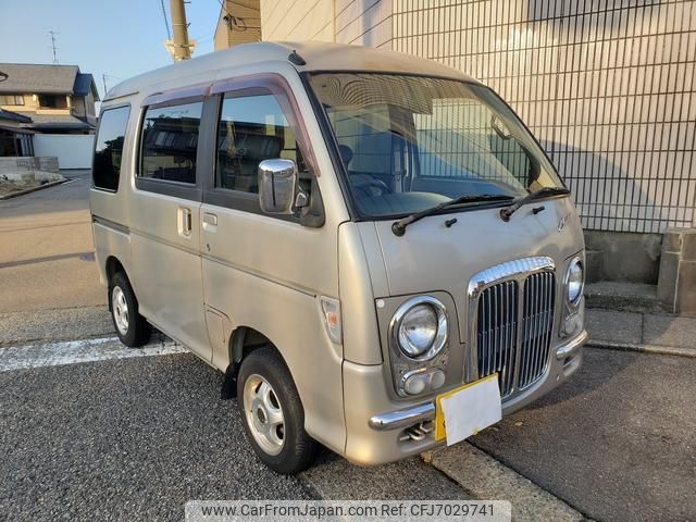 1998 Daihatsu Atrai 4WD - Car Price $4,537