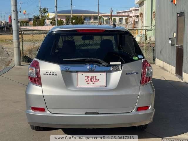 honda fit-shuttle-hybrid 2013 quick_quick_DAA-GP2_GP2-3205051 image 2