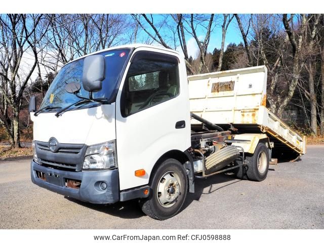 hino dutro 2016 GOO_NET_EXCHANGE_0403477A30241223W004 image 1