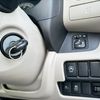 nissan dayz-roox 2015 CFJ1800229 image 17