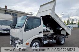 hino dutro 2024 CFJ0728524