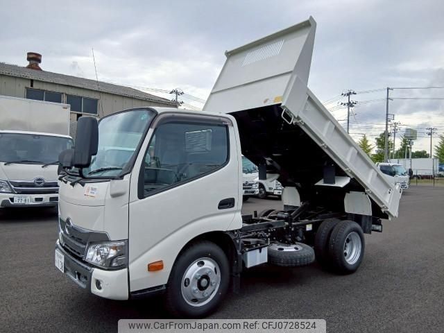 hino dutro 2024 CFJ0728524 image 1