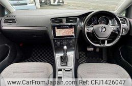 volkswagen golf-variant 2018 504928-931480