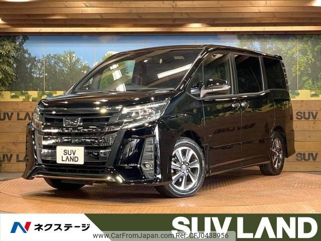 toyota noah 2018 -TOYOTA--Noah DBA-ZRR80W--ZRR80-0396175---TOYOTA--Noah DBA-ZRR80W--ZRR80-0396175- image 1