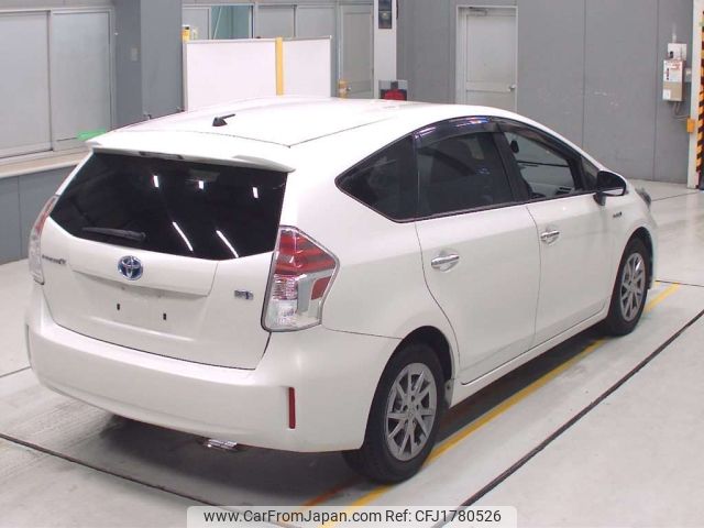 toyota prius-α 2017 CFJ1780526 image 2