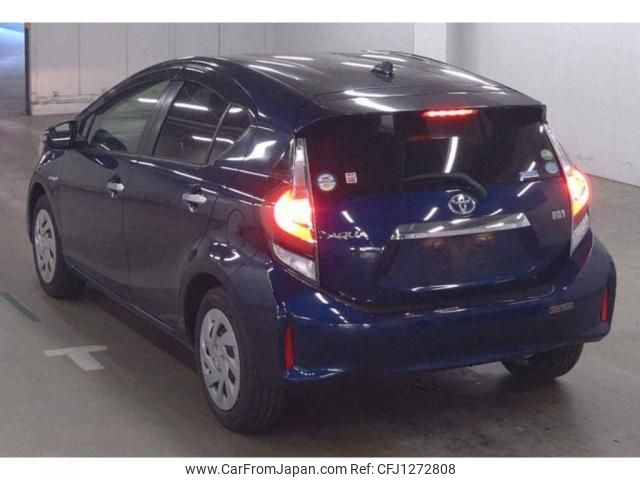 toyota aqua 2018 quick_quick_DAA-NHP10_6731616 image 2