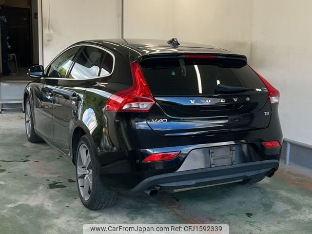 volvo v40 2013 CFJ1592339 image 2