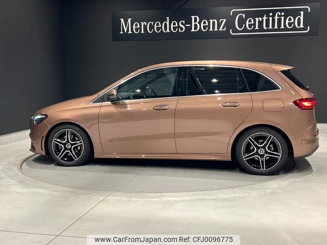 mercedes-benz b-class 2023 quick_quick_247012_W1K2470122J569326 image 2