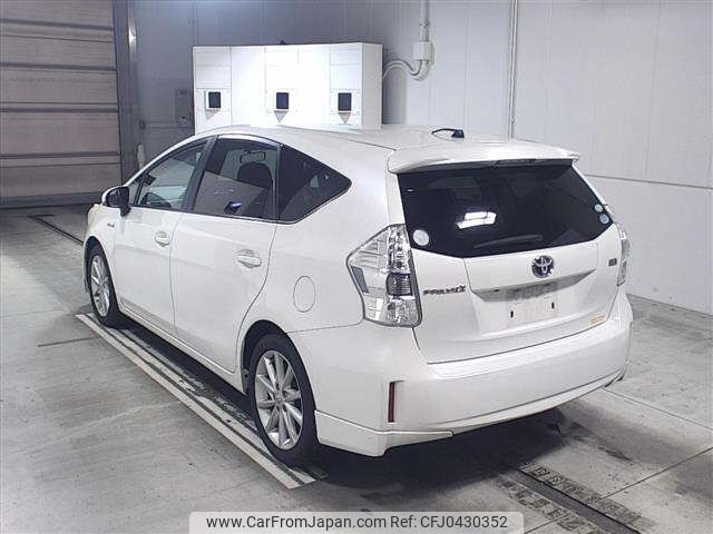 toyota prius-α 2011 -TOYOTA--Prius α ZVW41W-3031088---TOYOTA--Prius α ZVW41W-3031088- image 2