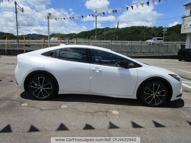 toyota prius 2024 -TOYOTA--Prius 6AA-MXWH65--MXWH65-4015***---TOYOTA--Prius 6AA-MXWH65--MXWH65-4015***- image 2