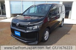 toyota voxy 2014 CFJ1676223