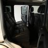 mercedes-benz g-class 2018 quick_quick_463348_WDB4633482X291238 image 17