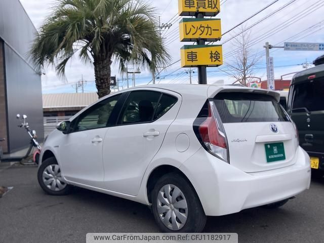 toyota aqua 2015 quick_quick_NHP10_NHP10-6471111 image 2